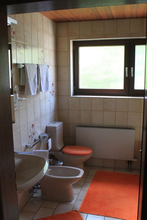 Ferienwohnung Klosterberg Lehmen Екстер'єр фото